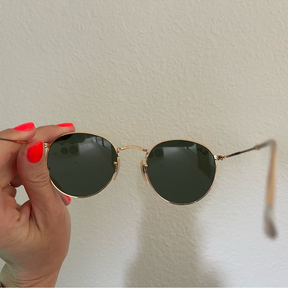 Ray-Ban G15 Round Green & Gold Sunglasses - Picture 4 of 7